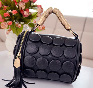 时尚与实用并存 精选PU单肩包系列展示